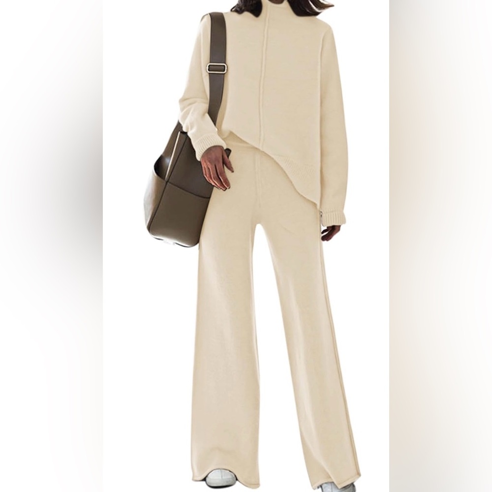 Cream Long Sleeve Women's Sweater Set